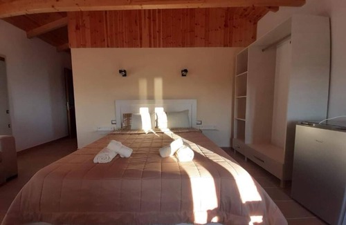 Qazim Pali Hotel | Guest House Luiza