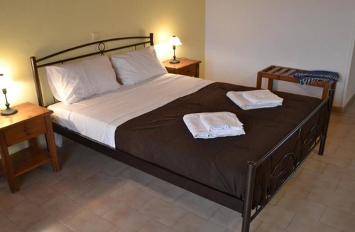 Skala Kallonis House | Guest House Natura