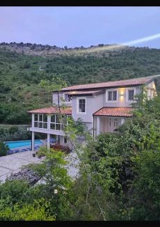 Sakës Apartment | guest house Qyteza