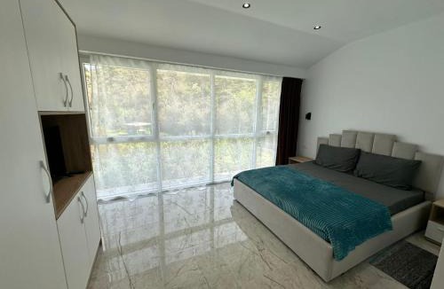 Sakës Apartment | guest house Qyteza