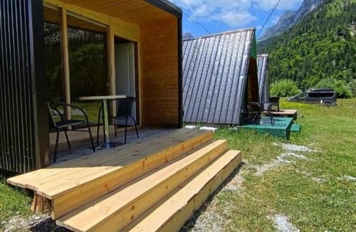 Valbone House | Guest houses in Valbonë, Albania