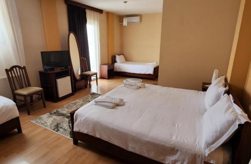 Pogradec Hotel | Guesthouse Bimbli