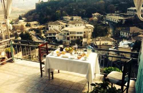 Gjirokaster House | Guesthouse Celo