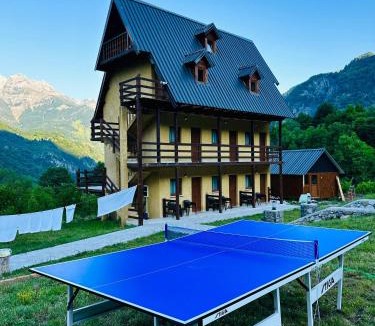 Shale House | Guesthouse Gjoni Theth