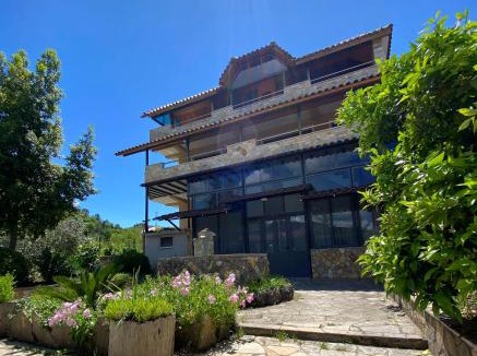 Gramsh Villa | Guesthouse Hoxholli