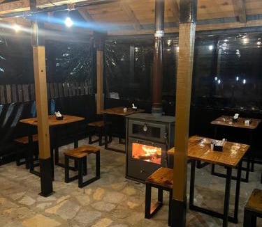 Theth House | Guesthouse Kujtimi
