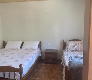 Sakës Hotel | Guesthouse zvina
