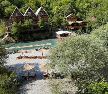 Shkoder County House | Guri i Lekës Guesthouse