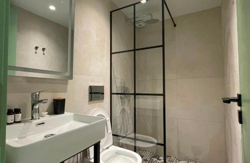 Qender Apartment | Hana Apart-hotel