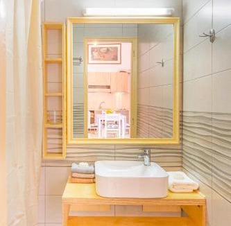 Hersonissos Centre Apartment | Happiness Apartments