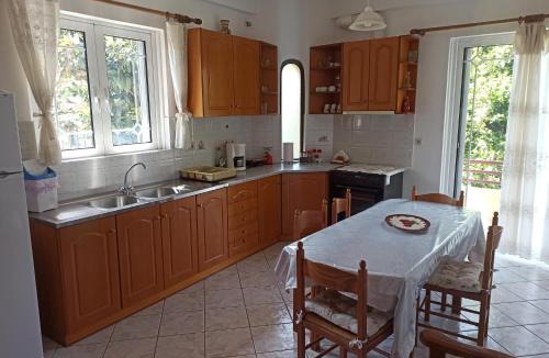 Livadi Apartment | Happy Days Apartment