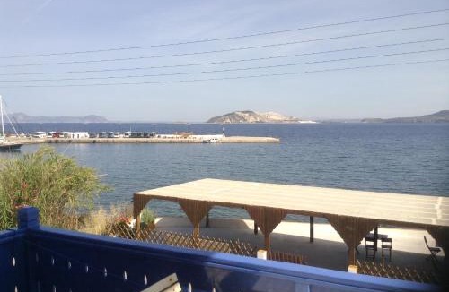 Mandraki Hotel | Haritos Hotel - Geothermal Hot Swimming Pool