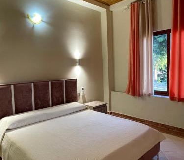 Mbrostar-Urë House | Harmonia Guest House