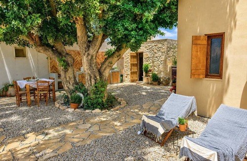 Megala Chorafia House | Haroupaki 5min to beach 1 BD 2PL 1BA