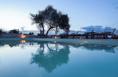 Varipetron Villa | Heliopetra Lux Villa with private Pool