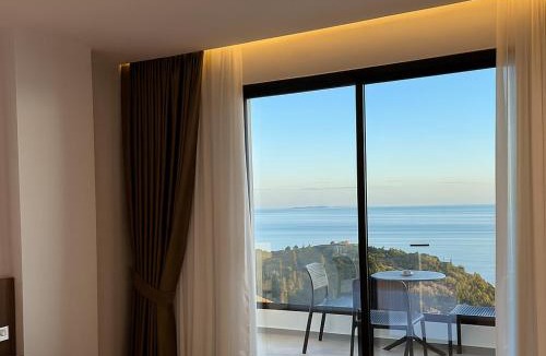 Dhermi Hotel | Helios Boutique Hotel