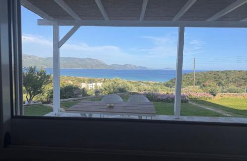 Pylos-Nestoras Apartment | Helona Houses