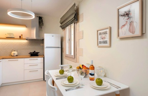 Kavallos House | Hidden Gem Villa Pool und Jaccuzzi by Interhome