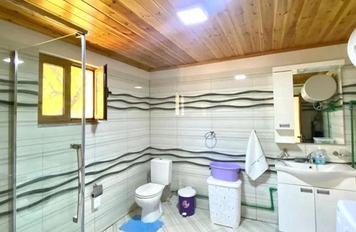 Okol House | HIGHLANDER HOUSE VERMOSH