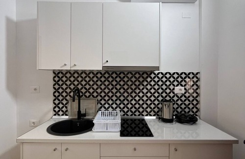 Vlore Apartment | Hill Suites