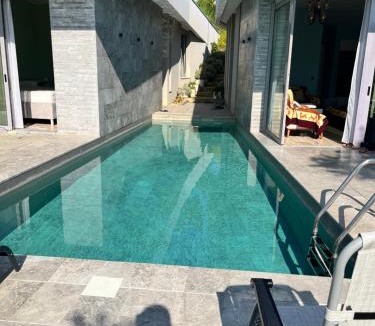 Ishem House | Hilltop Villa