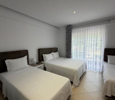Jala Hotel | Himara Royal Hotel