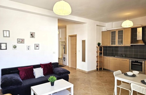 Sarande Apartment | Holiday Apartment With Sea View - 180, Sarandë, Albania
