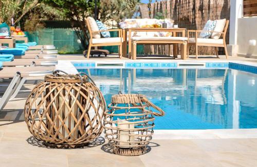Paralia Kourna House | Holiday Home Eliomar Villa am Strand by Interhome