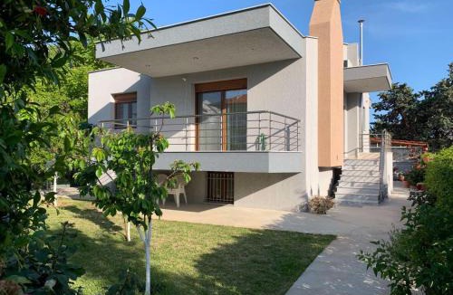 Nea Propontida House | Holiday home in Nea Kallikratia