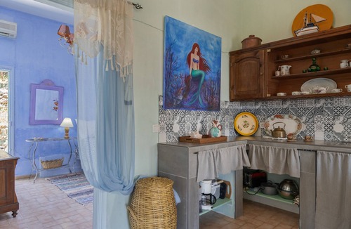 Telendos House | Holiday Home 'Telendos Gallery House' with Sea View, Wi-Fi and Air Conditioning