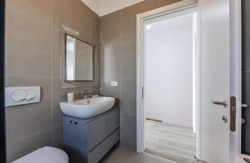 Dhermi House | Holiday Villa Patio & Free Parking by PikHost
