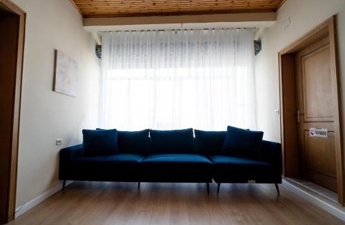 Shkoder House | Home in Shkoder with Outdoor Pool