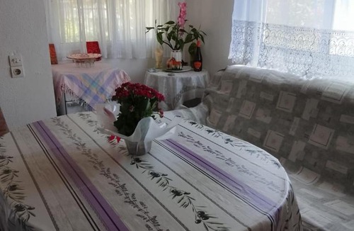 Avdira Villa | Home Polly