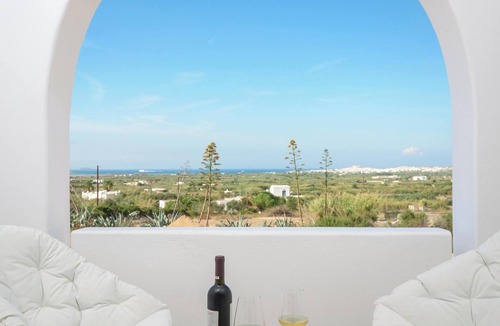 Naxos Villa | Homerez - Charming Villa in Naxos with Sea View