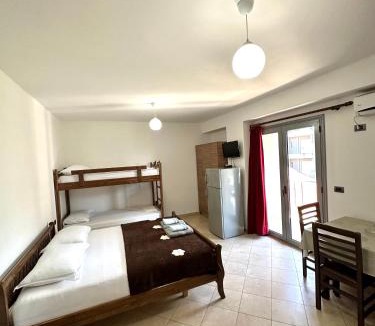Shengjin Hotel | Horizonti Blu