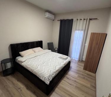 Tirana Hostel | Hostel Villa EFES Private Rooms