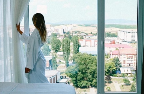 Mejë Hotel | HOTEL 12