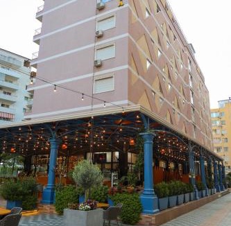 Shengjin Hotel | Hotel Adria