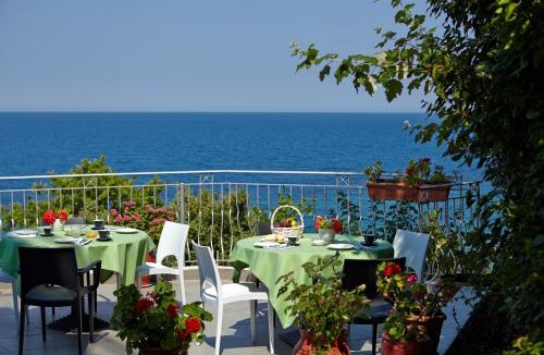 Anatolikos Olimpos Hotel | Hotel Alkyonis