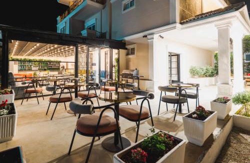 Sarande Hotel | Hotel Almar