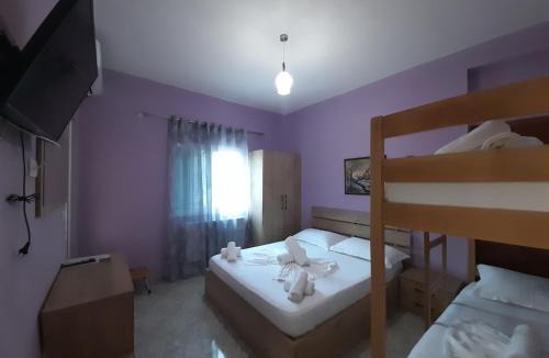 Lazarat Hotel | Hotel Apostoli