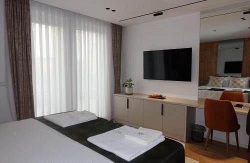 Mejë Hotel | Hotel Ari