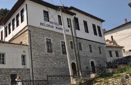 Berat Hotel | Hotel Belgrad Mangalem