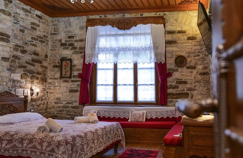 Gjirokaster Hotel | Hotel Bineri