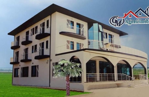 Qerek Hotel | Hotel Blue Moon