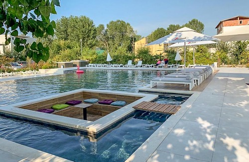 Velipoje Apartment | Hotel Bora Bora velipoja