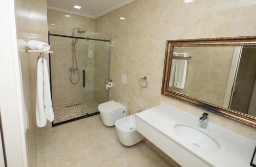 Kamez Hotel | Hotel Britania