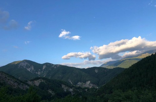Lezhe County Hotel | Hotel Bujtina Gjin Lleshi