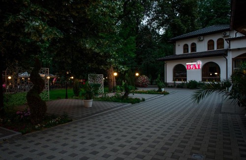 Pejë Hotel | Hotel Camp Karagaq
