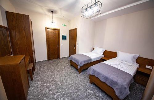 Ksamil Hotel | Hotel Center